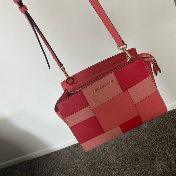 Michael Kors bag - Picture 2 of 6